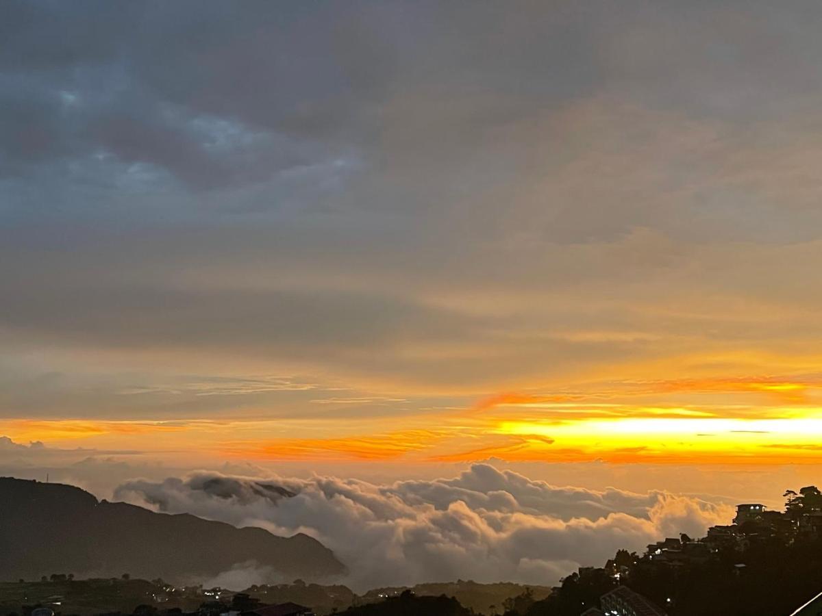 Mountain And Sunsetview Baguio Residences Baguio City Buitenkant foto