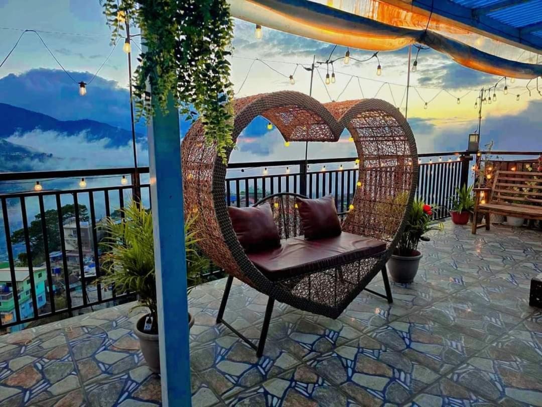 Mountain And Sunsetview Baguio Residences Baguio City Buitenkant foto